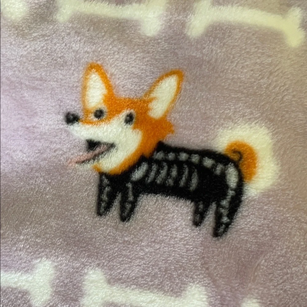 Doggie Drawings Decorative dachshund,corgi Halloween Throw Blanket